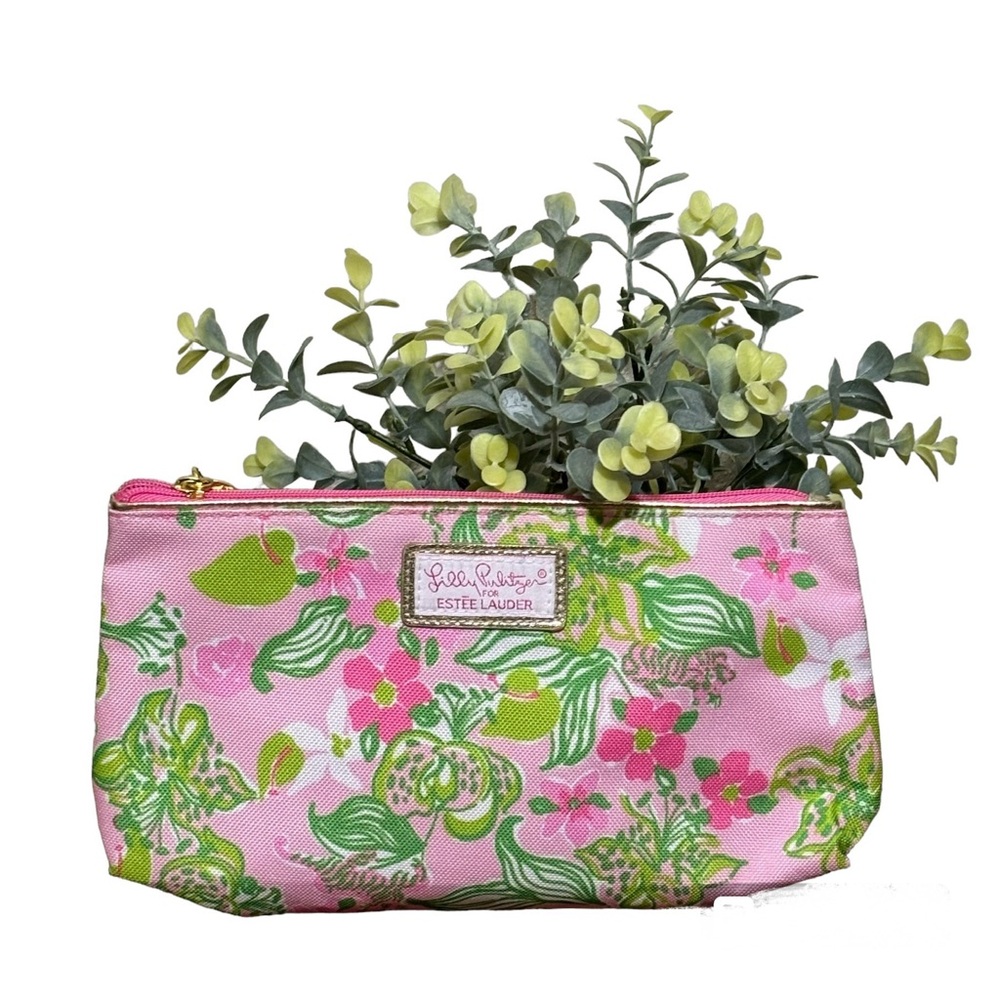 Lilly Pulitzer for Estée Lauder collaboration pink makeup small clutch.